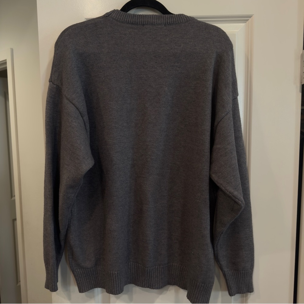 AMI Paris Gray Sweater - Picture 2 of 8